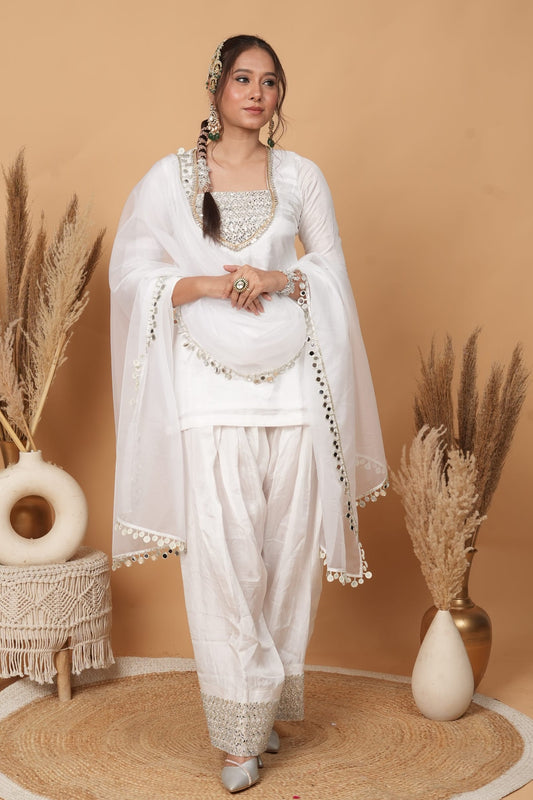 Gul-e-farshi by Zarana luxurious trendy designer Pakistani suit.