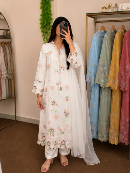 Floral Embroidered 3-Piece Suit Set