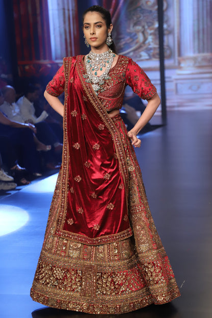 Royal rajwadi red bridal lehenga