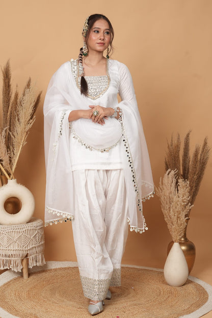 Gul-e-farshi by Zarana luxurious trendy designer Pakistani suit.