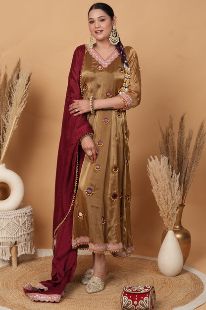 Gul-e-sheesha by Zarana luxurious trendy designer Pakistani suit.
