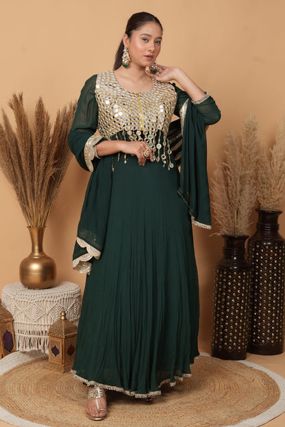 Gul-e-sheeshe by Zarana luxurious trendy designer Pakistani suit.