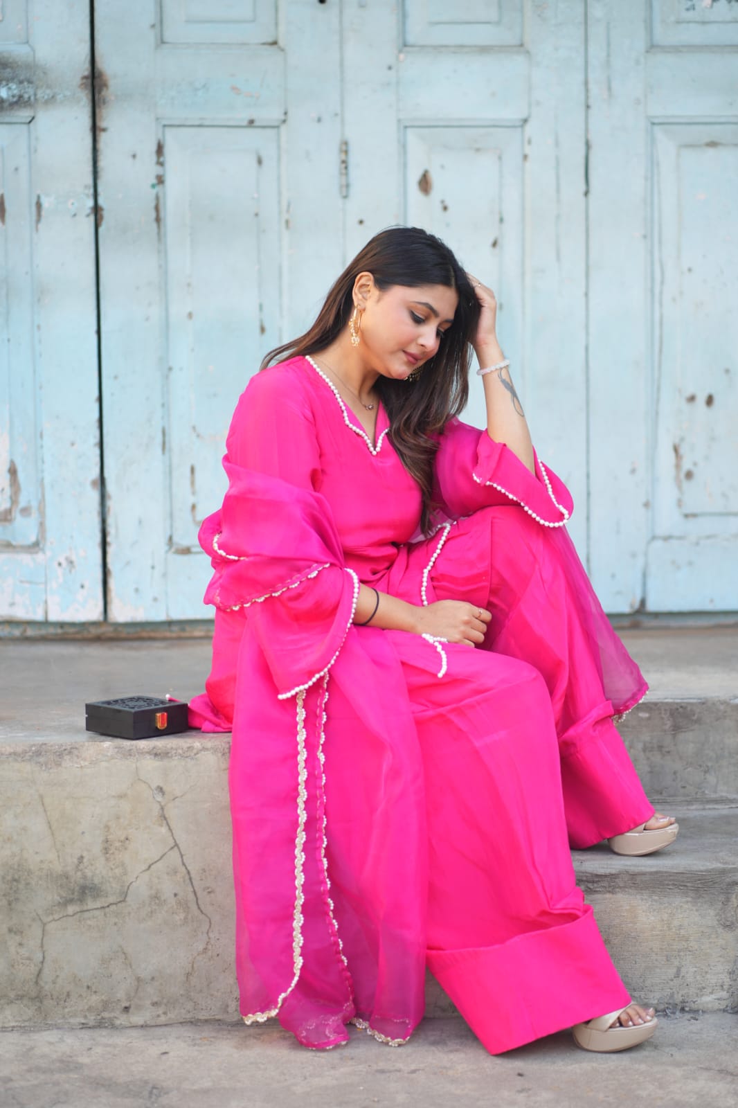 Rosy Elegance Ensemble Farshi Salwar